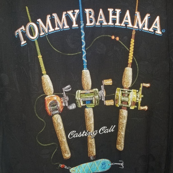 7 Medium Tommy Bahama Camp Shirts - Picture 7 of 8